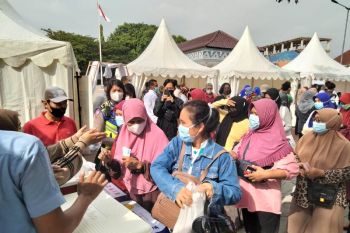 Jamin bahan pangan pokok aman, Kementan imbau warga Bekasi tak perlu panik