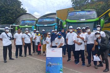 ASDP berangkatkan 5 bus pemudik gratis tujuan Bandarlampung