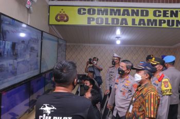Kapolda Lampung cek "monitoring traffic" dan pos terpadu di Bakauheni