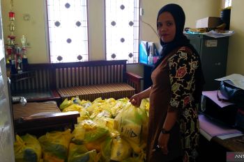 Solok Selatan gelar bazar sembako bagi masyarakat ekonomi lemah