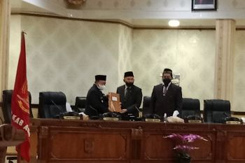DPRD Agam berikan 31 catatan-rekomendasi LKPJ bupati
