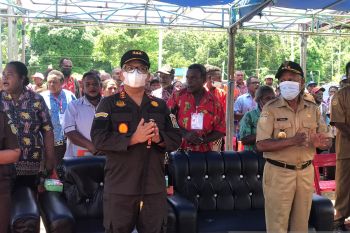 Kejari Jayapura: masyarakat lebih paham hukum lewat program binmatkum