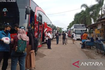 Damri catat kenaikan pemesanan tiket hingga 100 persen