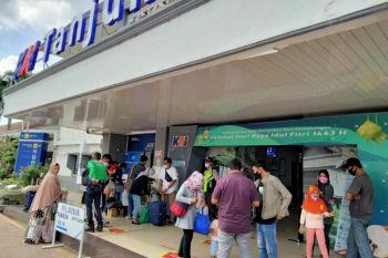 Stasiun Tanjungkarang Ramai
