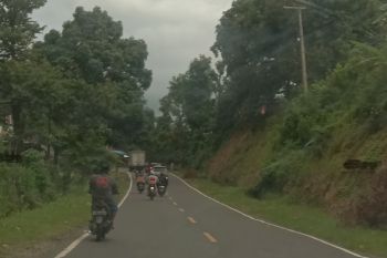 Pemudik memadati jalan trans-Sulawesi