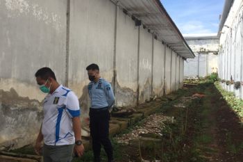 Petugas Lapas Rajabasa cek keamanan jelang Idul Fitri