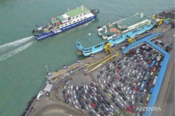 Arus mudik di Pelabuhan Merak