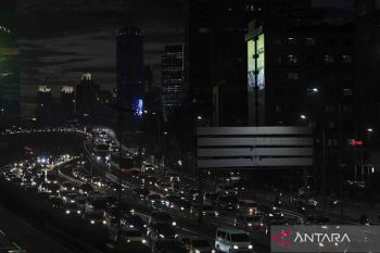 Hingga H-5 lebaran, hampir satu juta kendaraan keluar Jabodetabek lewat jalan tol