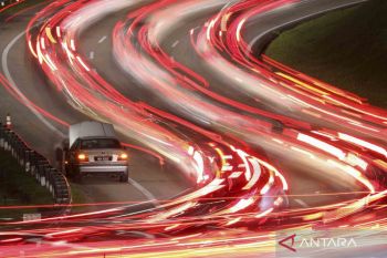 Mengintip arus mudik jalan tol menjelang Idul Fitri di Malaysia