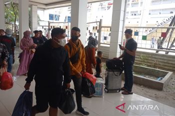 Pelni perkirakan puncak mudik via KM Kelud di Belawan pekan ini