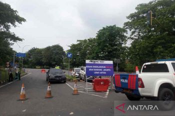 Polisi: H-2, pemberlakuan satu arah di tol Cirebon masih berlaku