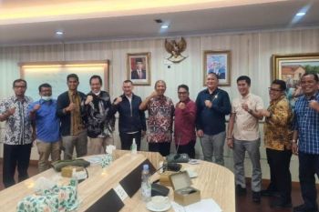 Komisi II DPRD Natuna tampung keluhan nelayan soal kapal ikan asing