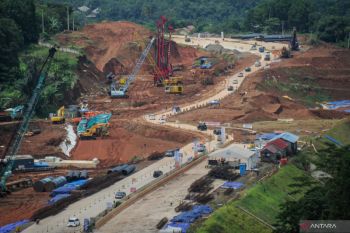 Jalur mudik fungsional jalan tol Cisumdawu