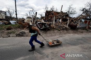 1.847 anak di antara ribuan orang  diangkut dari Ukraina ke Rusia