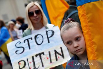 Rusia dapat sanksi baru dari Uni Eropa