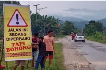 Dinas PUTR lanjutkan keluhan jalan rusak di Lutim ke BBJN Sulsel