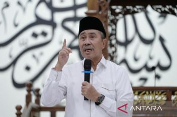 Perkuat bekal ilmu agama pada generasi muda