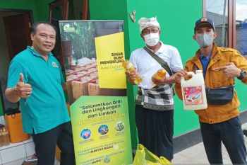 Warga Denpasar tukarkan minyak jelantah