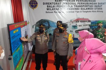 Kapolda Sulut meninjau Pospam dan Posyan Lebaran di Bitung