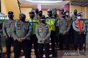 Aktivitas kendaraan di Kota Bangka aman lancar di malam Lebaran