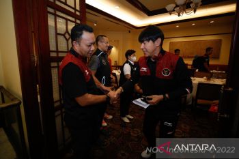 SEA Games -Timnas sepak bola dan rowing bertolak ke Vietnam