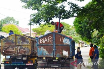DLH Biak Numfor siagakan 340 petugas kebersihan selama libur Lebaran