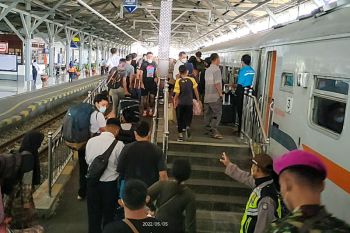 Daop 6 Yogyakarta mengimbau calon penumpang datang awal ke stasiun