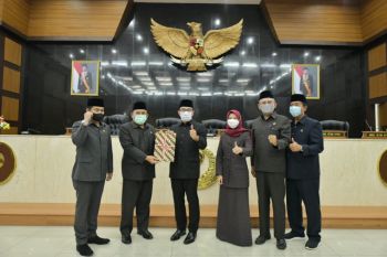 Jawa Barat kembali mengusulkan tiga calon daerah otonomi baru