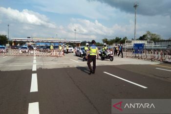 Jasa Marga berlakukan contraflow di Tol Jakarta-Cikampek arah Jakarta