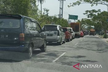 Arus balik, antrean di Roro Bengkalis capai satu kilometer