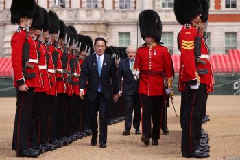 Jepang segera putuskan waktu embargo minyak Rusia sambil pantau kondisi