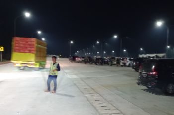 Arus lalu lintas di Jalan Tol Trans Sumatera masih normal