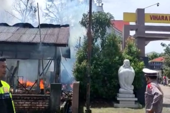 Rumah makan sup ikan ternama di Lingga hangus terbakar