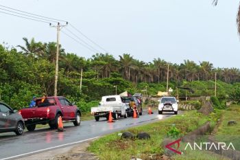 Seribu lebih kendaraan pemudik melintasi Jalinsum ke Bengkulu-Sumbar