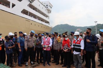 Menteri Perhubungan pastikan sarana Pelabuhan Panjang baik