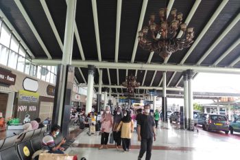 Pemudik padati Bandara Soekarno-Hatta pada H+4 Lebaran