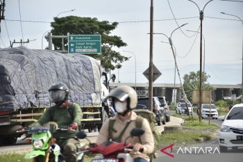 Arus balik H+5 Lebaran ke Palembang ramai pemudik bermotor