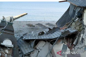 13 tewas setelah rudal Rusia hantam mal di Kota Kremenchuk