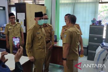Bupati OKU sidak kantor pasca libu lebaran
