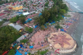 Wisata Lebaran Di Pariaman