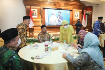 Gubernur Khofifah minta kepala daerah tak berhenti jaga semangat maju
