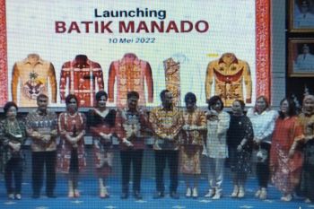 Pemkot Manado luncurkan batik motif Manado