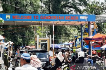 PAD Pariaman dari parkir selama sepekan di Festival Pantai capai Rp62 juta, masih ada kebocoran