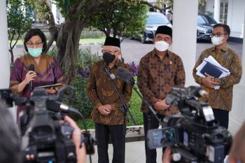 Menko PMK: Indonesia mulai melakukan transisi menuju endemi COVID-19