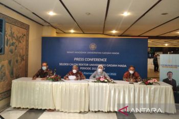 Senat Akademik UGM menetapkan tiga nama calon rektor