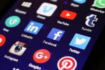 Akademisi ingatkan pentingnya kelola jejak digital untuk  cegah hal merugikan