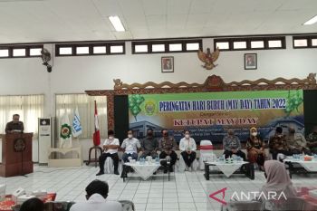 Bupati: Hari Buruh mengingatkan komitmen bangun hubungan ketenagakerjaan