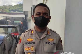 Polres kejar pelaku pembunuh mantan istri  Jam Gadang Sentani