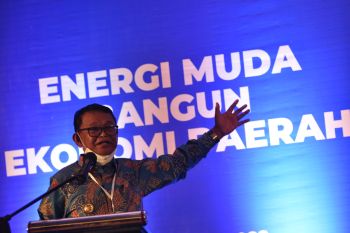 Gubernur Sulteng  minta bupati berdayakan ekonomi warga lewat KUR