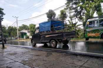Cuaca di NTB diprakirakan cerah berawan hingga hujan ringan